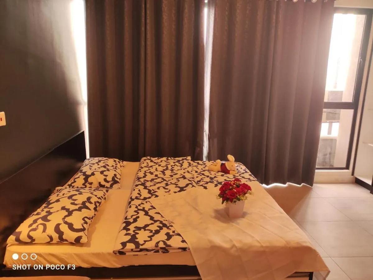 Cozy Unit- Bell Suites- Horizon Suites- Wifi- Netflix- Parking Swimming Pool- Klia Sepang