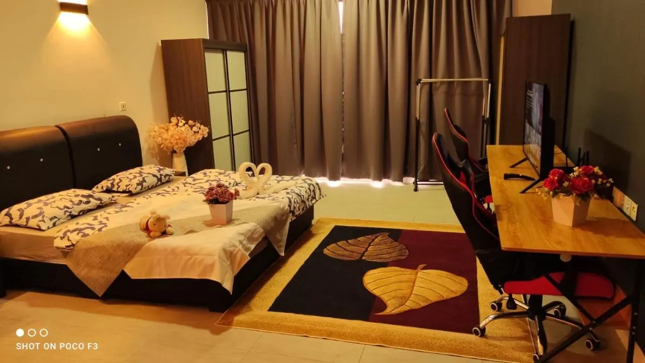 Cozy Unit- Bell Suites- Horizon Suites- Wifi- Netflix- Parking Swimming Pool- Klia Sepang 0*,