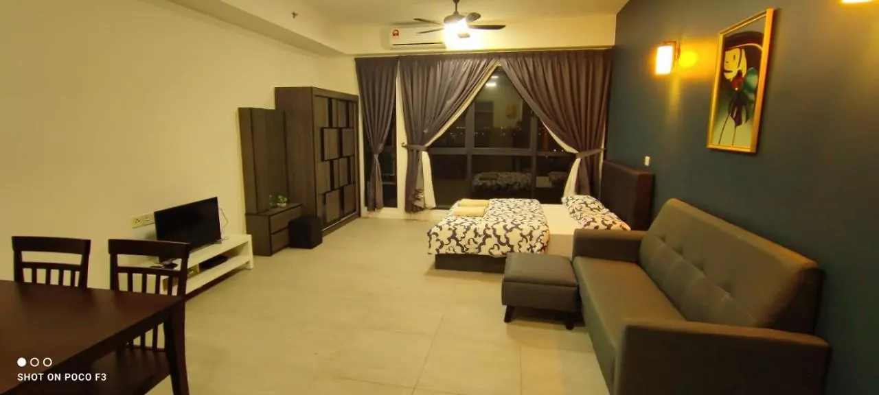 Cozy Unit- Bell Suites- Horizon Suites- Wifi- Netflix- Parking Swimming Pool- Klia Sepang Apartment