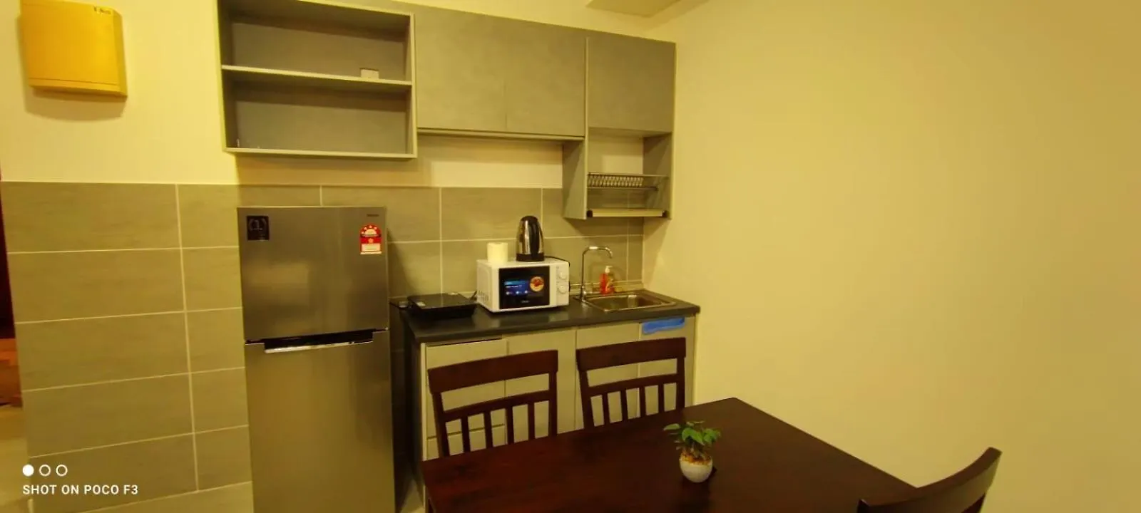 Cozy Unit- Bell Suites- Horizon Suites- Wifi- Netflix- Parking Swimming Pool- Klia Sepang