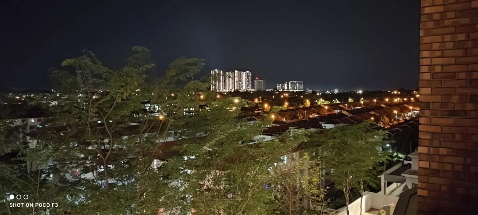 Apartment Cozy Unit- Bell Suites- Horizon Suites- Wifi- Netflix- Parking Swimming Pool- Klia Sepang Malaysia