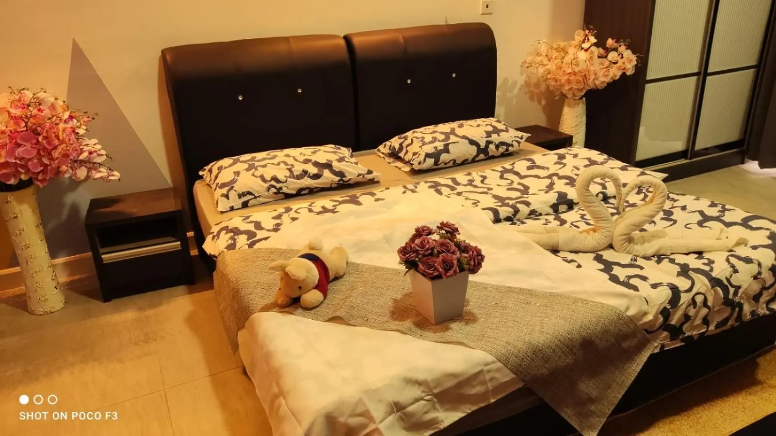 Cozy Unit- Bell Suites- Horizon Suites- Wifi- Netflix- Parking Swimming Pool- Klia Sepang 0*,