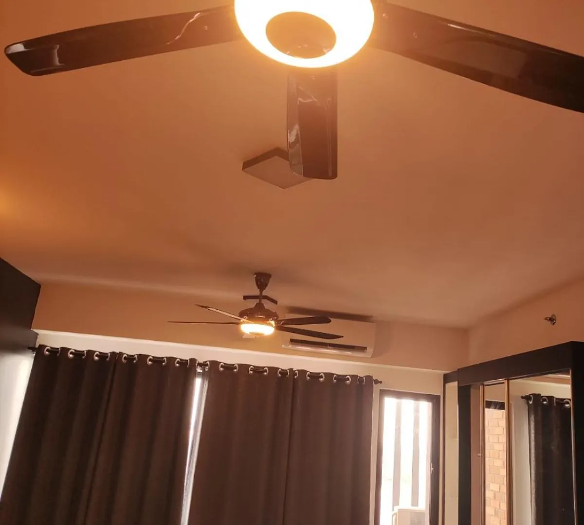 Apartment Cozy Unit- Bell Suites- Horizon Suites- Wifi- Netflix- Parking Swimming Pool- Klia Sepang Malaysia